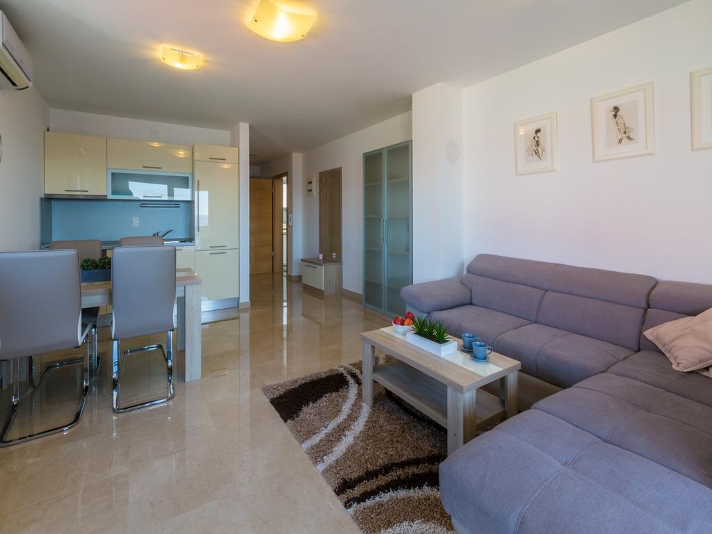 Apartments Livaja Crikvenica Esterno foto