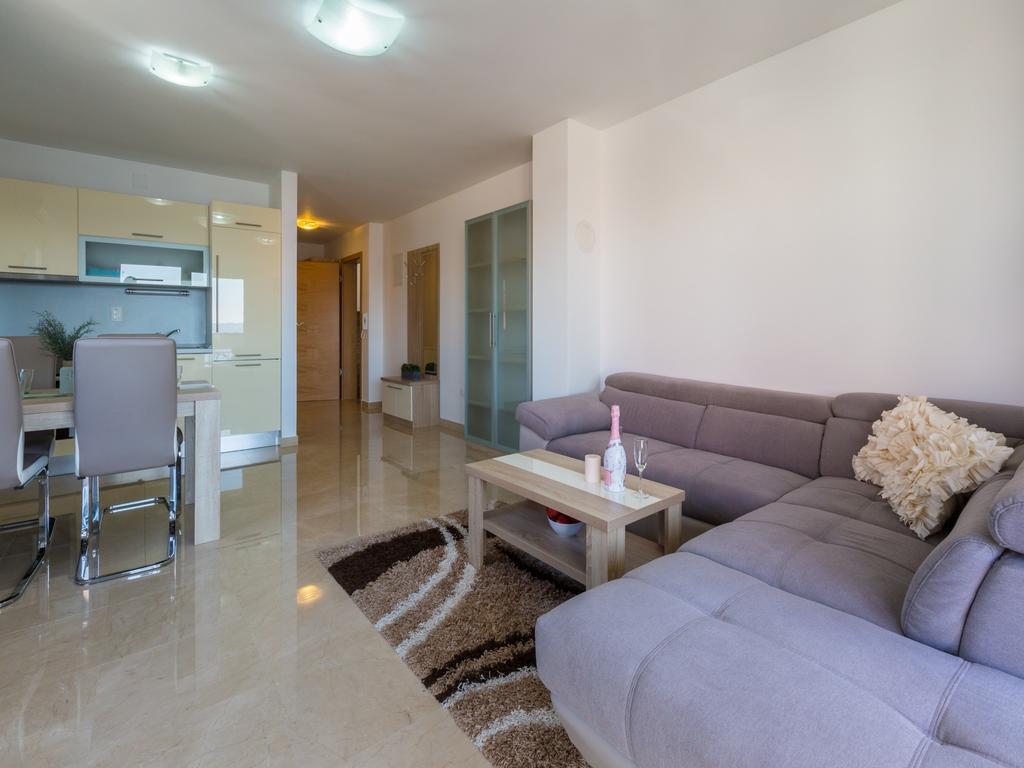 Apartments Livaja Crikvenica Esterno foto