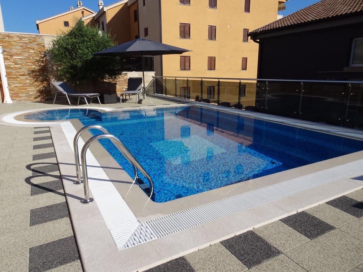 Apartments Livaja Crikvenica Esterno foto